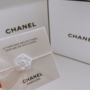 CHANEL camellia flower diffuser bracelet NEW